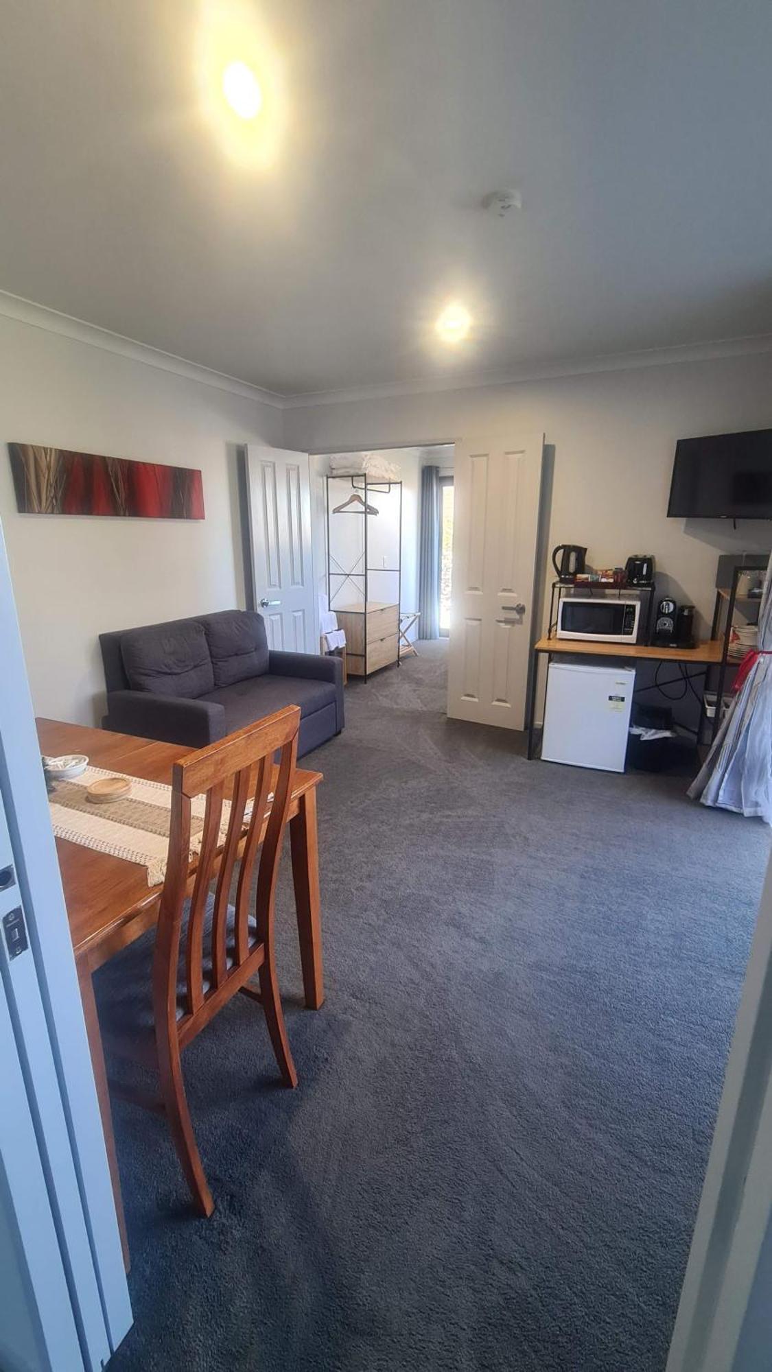 Bonnie Doone Hotel Te Awamutu Exterior foto
